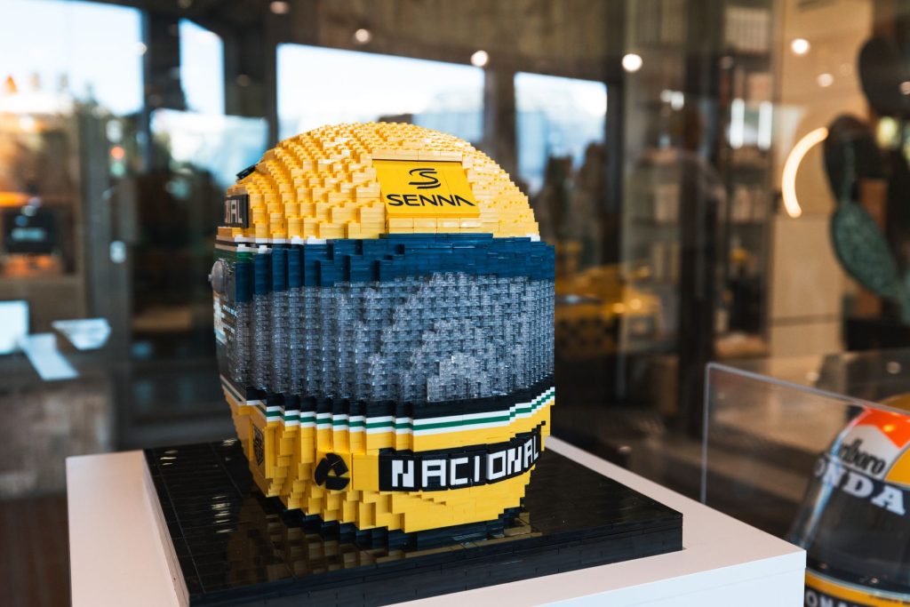 Life size LEGO McLaren MP44 9 1024x683
