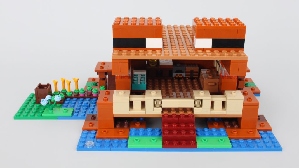 LEGO Minecraft 21256 the frog house review 2 1024x576