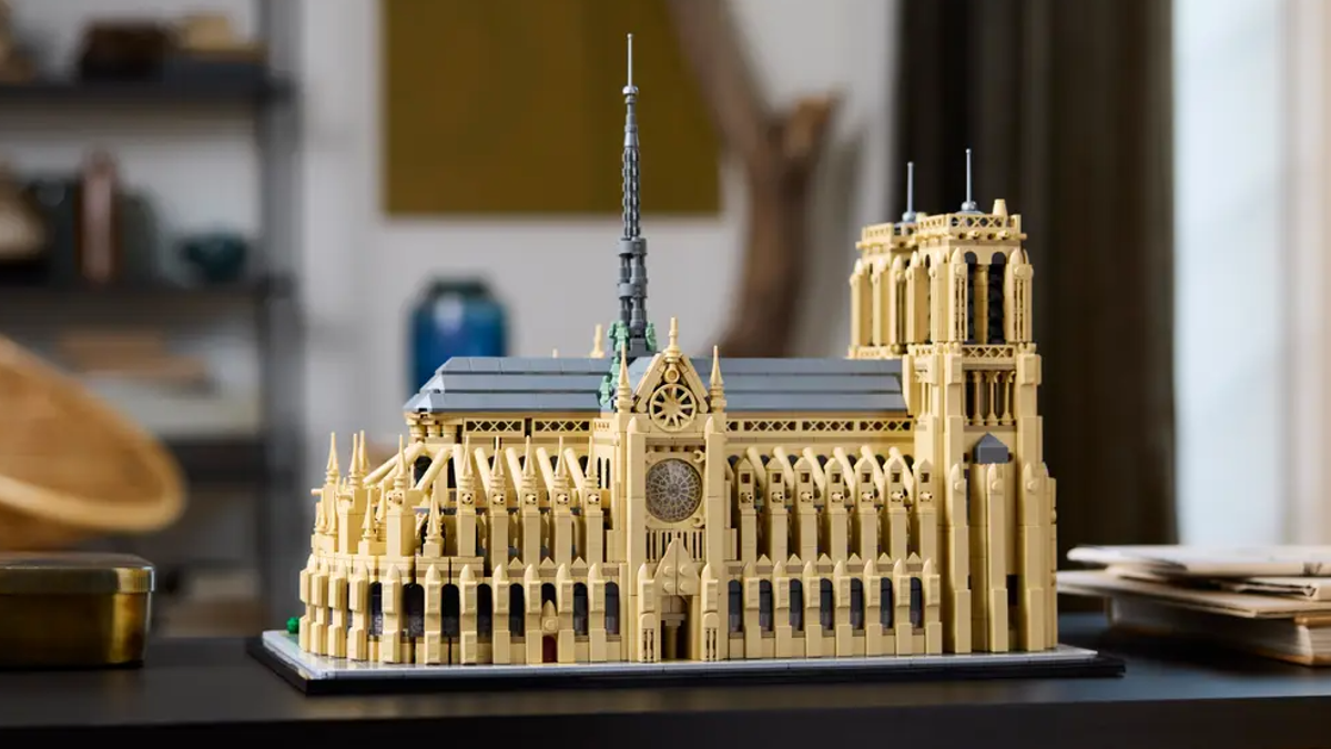 How worried should we be about the 12,000-piece LEGO Architecture set?
