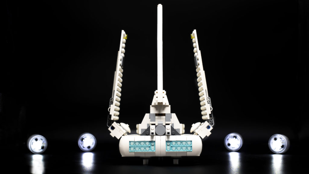 LEGO Star Wars 75302 Imperial Shuttle 1