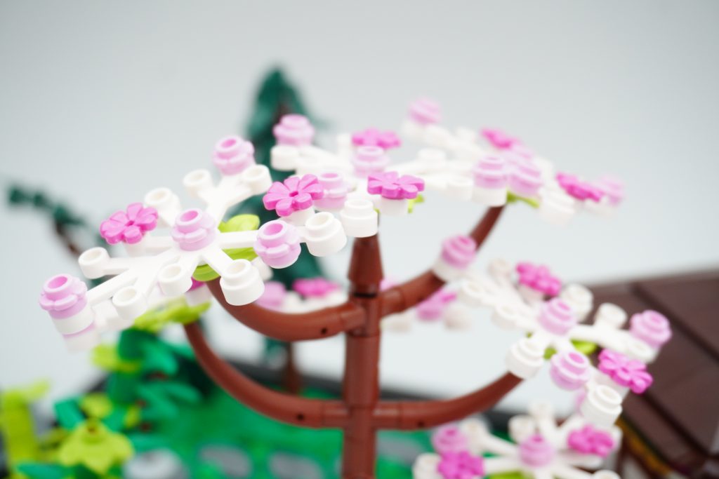 LEGO Icons 10315 Tranquil Garden 26 1024x683