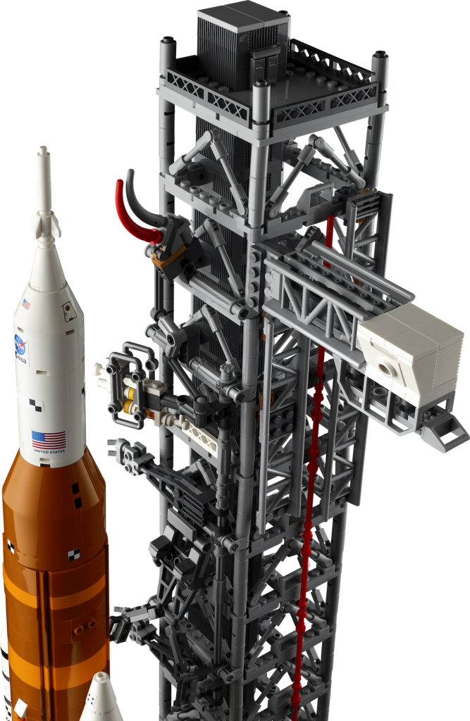 LEGO Icons 10341 NASA Artemis Space Launch System 5 667x1024