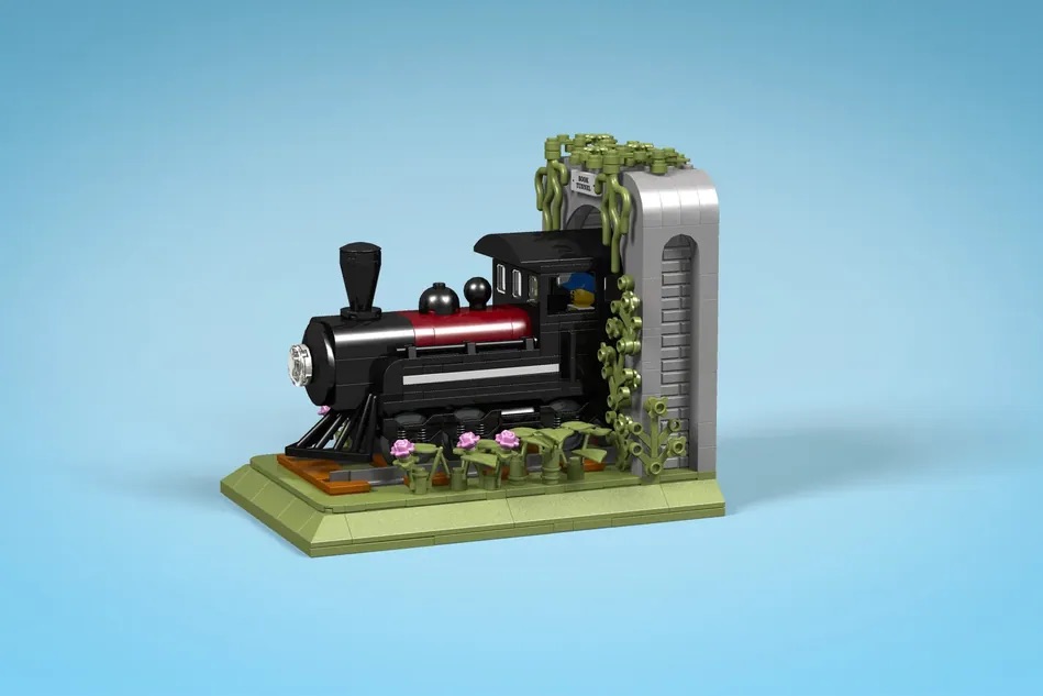 LEGO Ideas Train Bookends 6