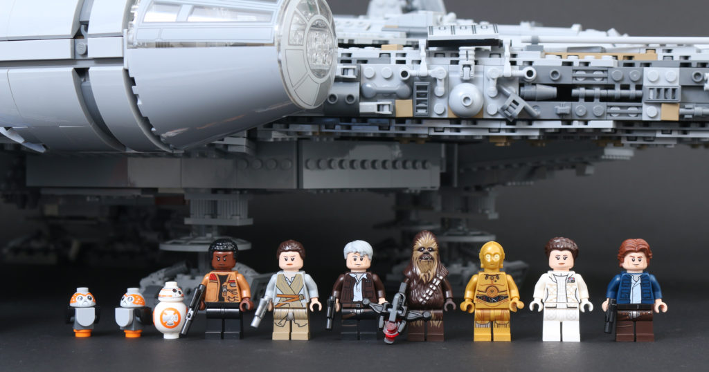 LEGO Star Wars 75192 UCS Ultimate Collectors Series Millennium Falcon review 63