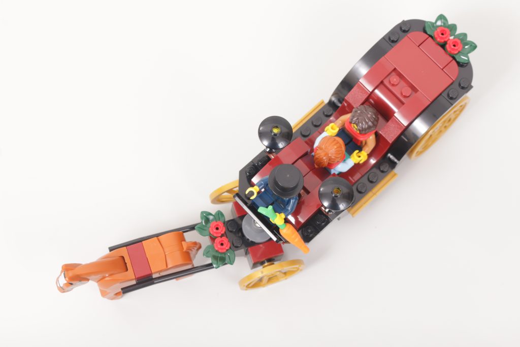LEGO 40603 Wintertime Carriage Ride gift with purchase review 13 1024x683