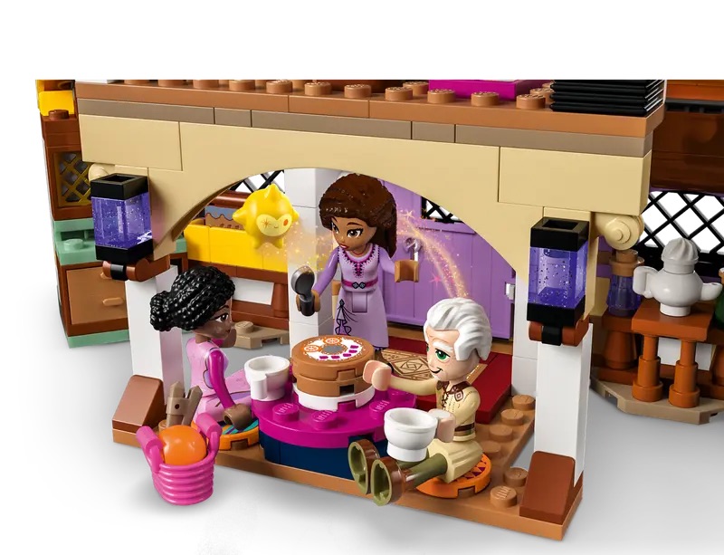 LEGO Disney 43231 Ashas Cottage 4