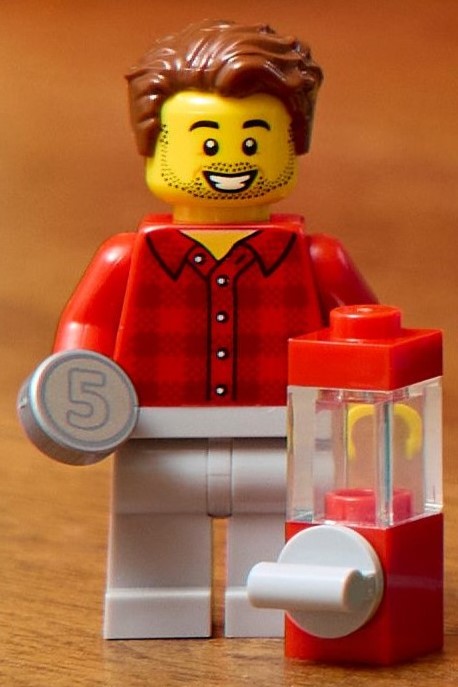 LEGO Ideas 21358 fan designer minifigure