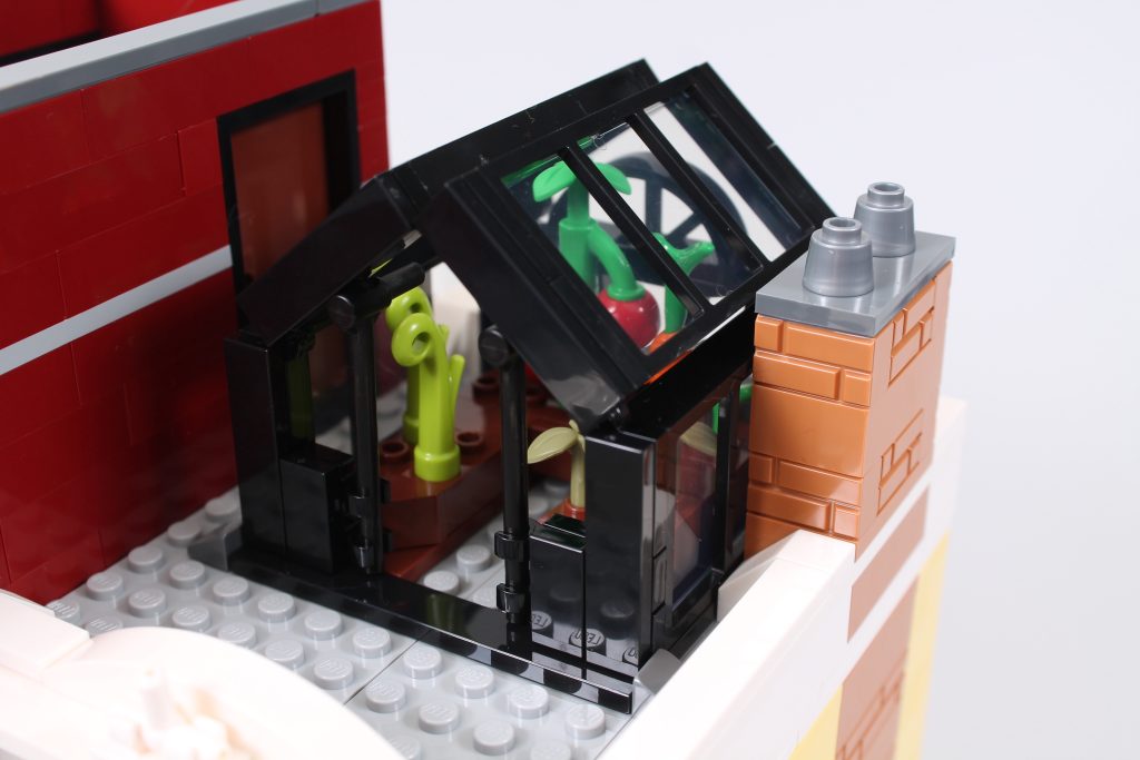 LEGO Icons 10312 Jazz Club review 24 1024x683