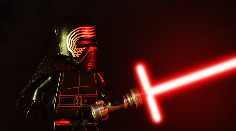 Brick Pic of the Day: Kylo Ren