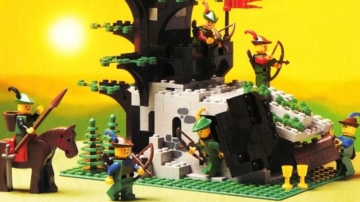 Second LEGO Classic Castle set rumoured for 90th anniversary in 2022