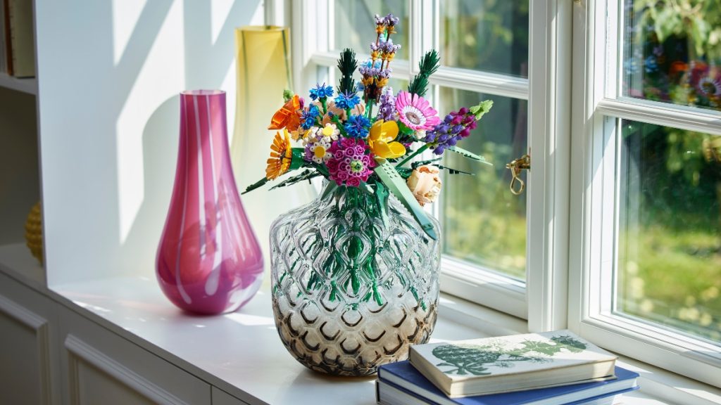 LEGO Icons Botanical Collection 10313 Wildflower Bouquet lifestyle featured 1024x576