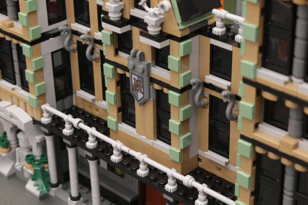 LEGO Harry Potter 76453 Malfoy Manor review 17 1024x683
