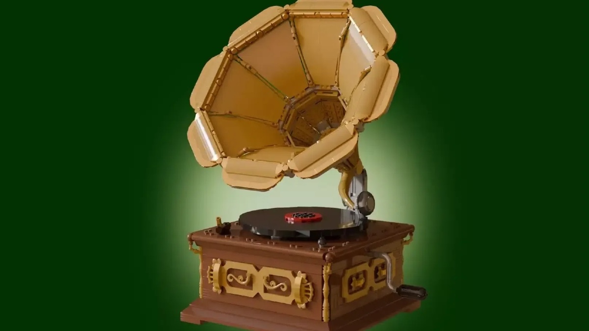 It’s a battle for the ages as two gramophones duke it out on LEGO Ideas