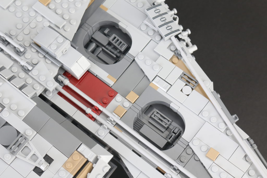 LEGO Star Wars 75192 UCS Ultimate Collectors Series Millennium Falcon review 28