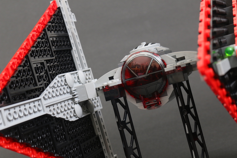 LEGO Star Wars 75272 Sith TIE Fighter review