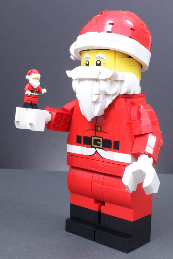 LEGO Christmas 2025 sets 40812 Snowman Ornaments 40809 Festive Gingerbread House 40820 Up Scaled Santa Minifigure 40806 Gingerbread AT AT Walker review 63 683x1024