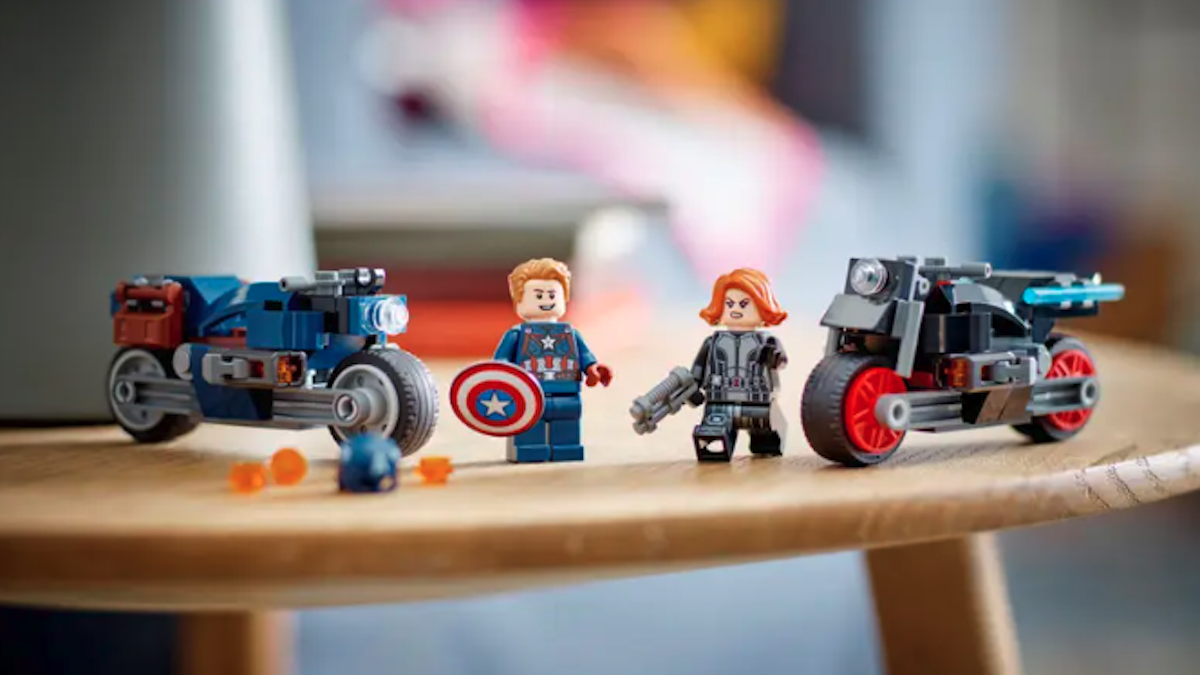 Latest wave of LEGO Marvel sets are available right now