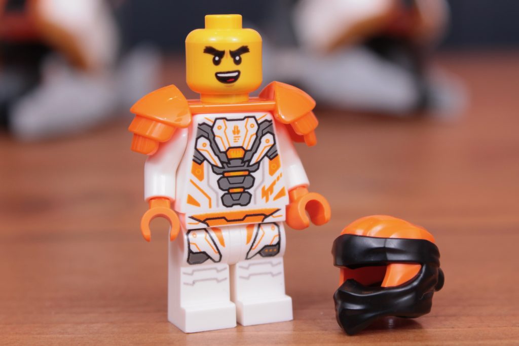 LEGO NINJAGO 71821 Coles Titan Dragon Mech critique 21 1024x683