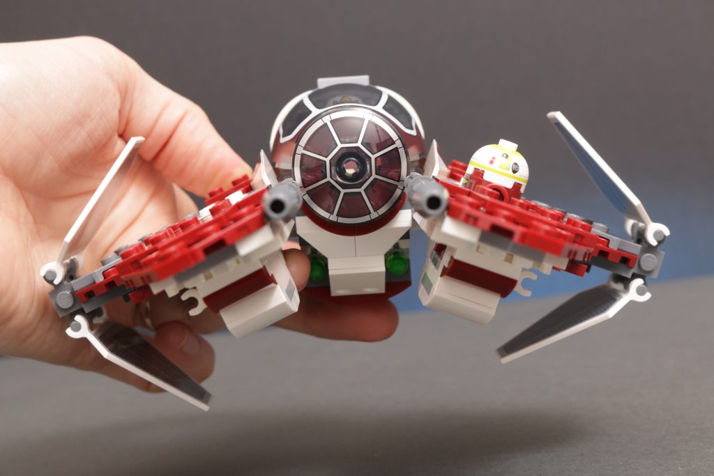 LEGO Star Wars 75401 Ahsokas Jedi Interceptor review 6 1024x683