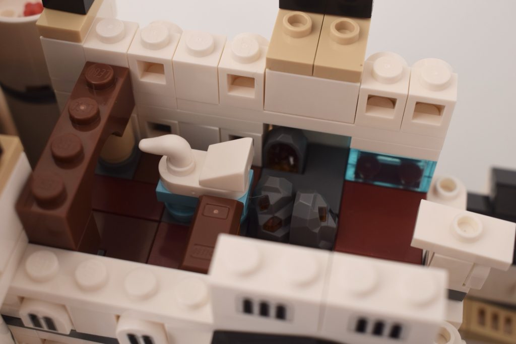 LEGO Architecture 21063 Neuschwanstein Castle review 34 1024x683