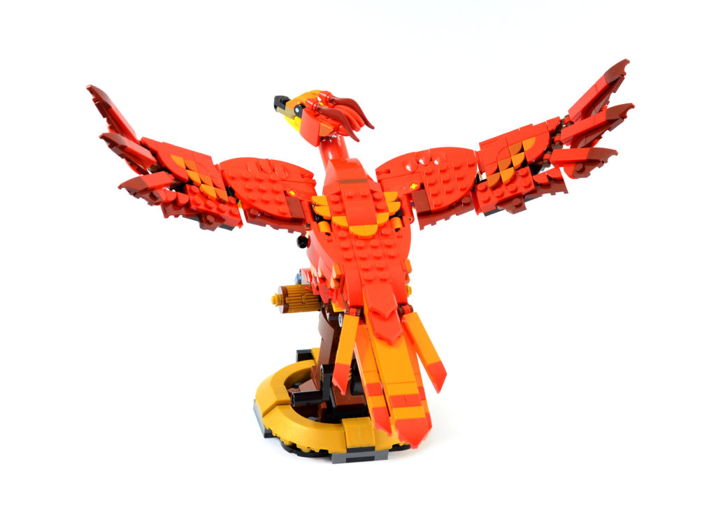 LEGO Harry Potter 76394 Fawkes Dumbledores Phoenix review 8