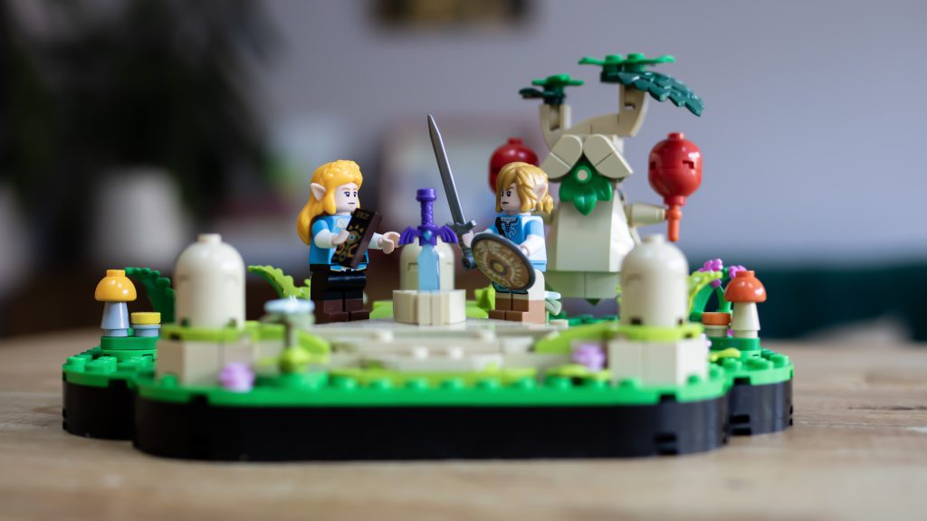 LEGO The Legend of Zelda 77082 Great Deku Tree 2 in 1 Ocarine of Time plinth 1 1024x576