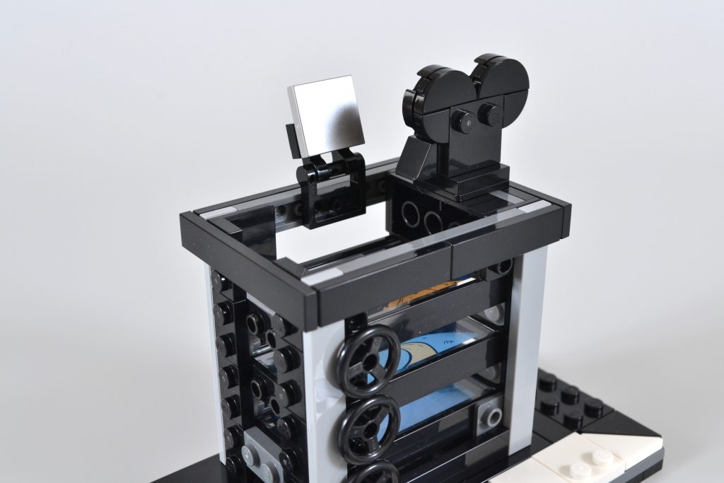 LEGO Disney 43230 Walt Disney Tribute Camera 16 1024x683