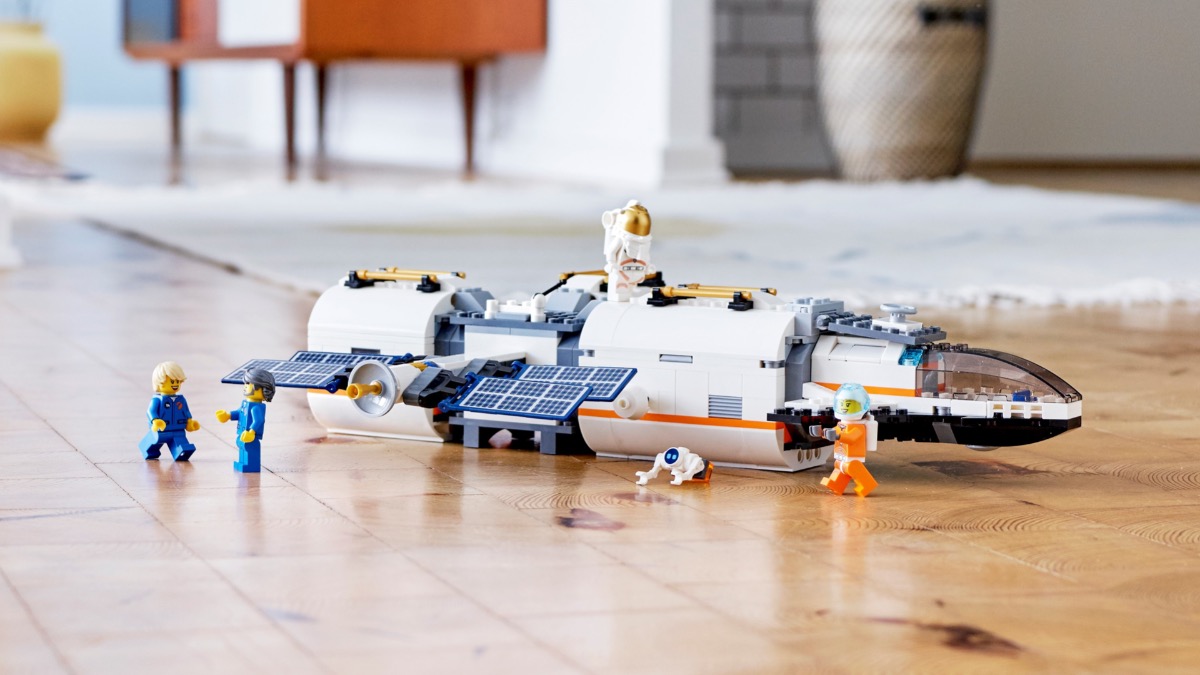 LEGO CITY is reportedly heading back into space in 2022