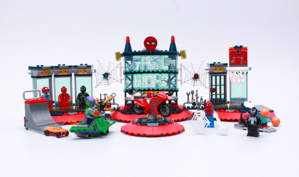 LEGO Marvel 76175 Attack on the Spider Lair review 3