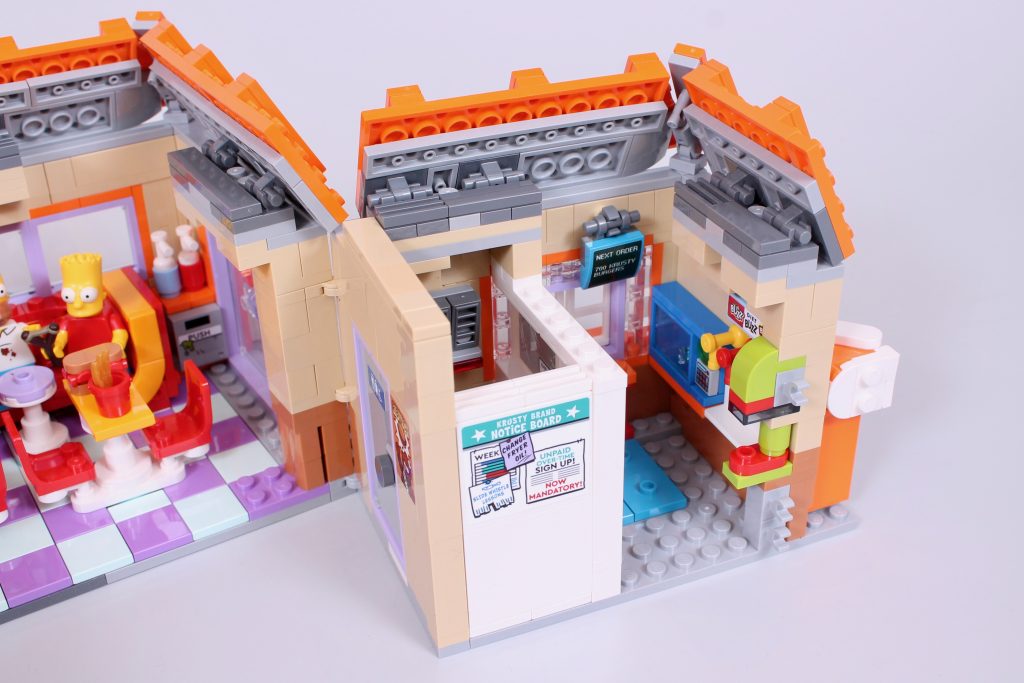 LEGO Icons 10352 The Simpsons Krusty Burger review 11 1024x683
