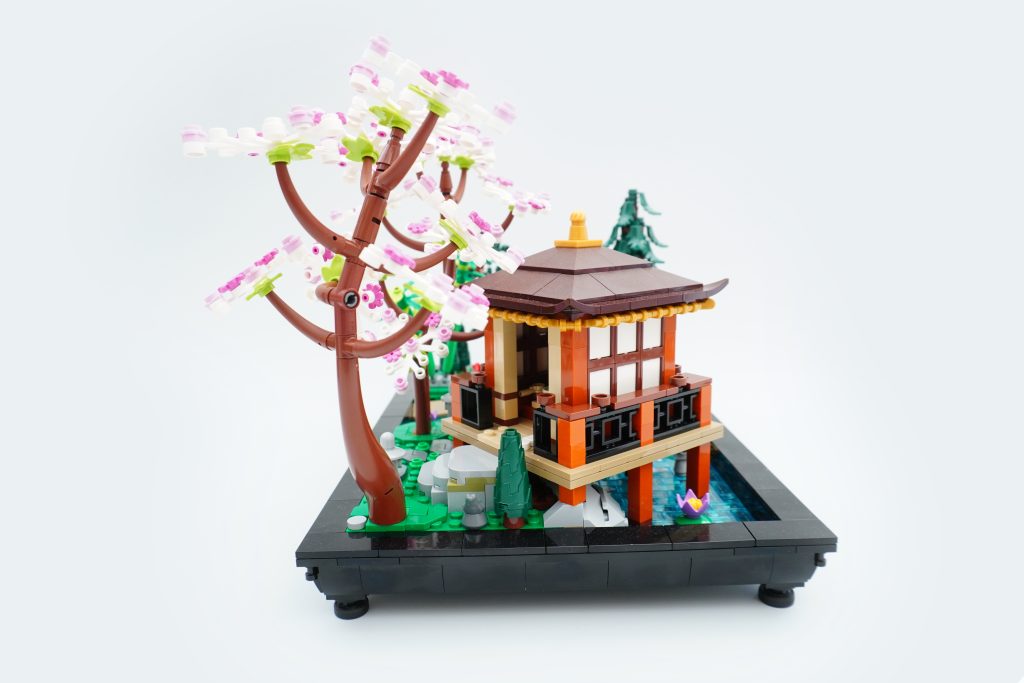 LEGO Icons 10315 Tranquil Garden 02 1024x683