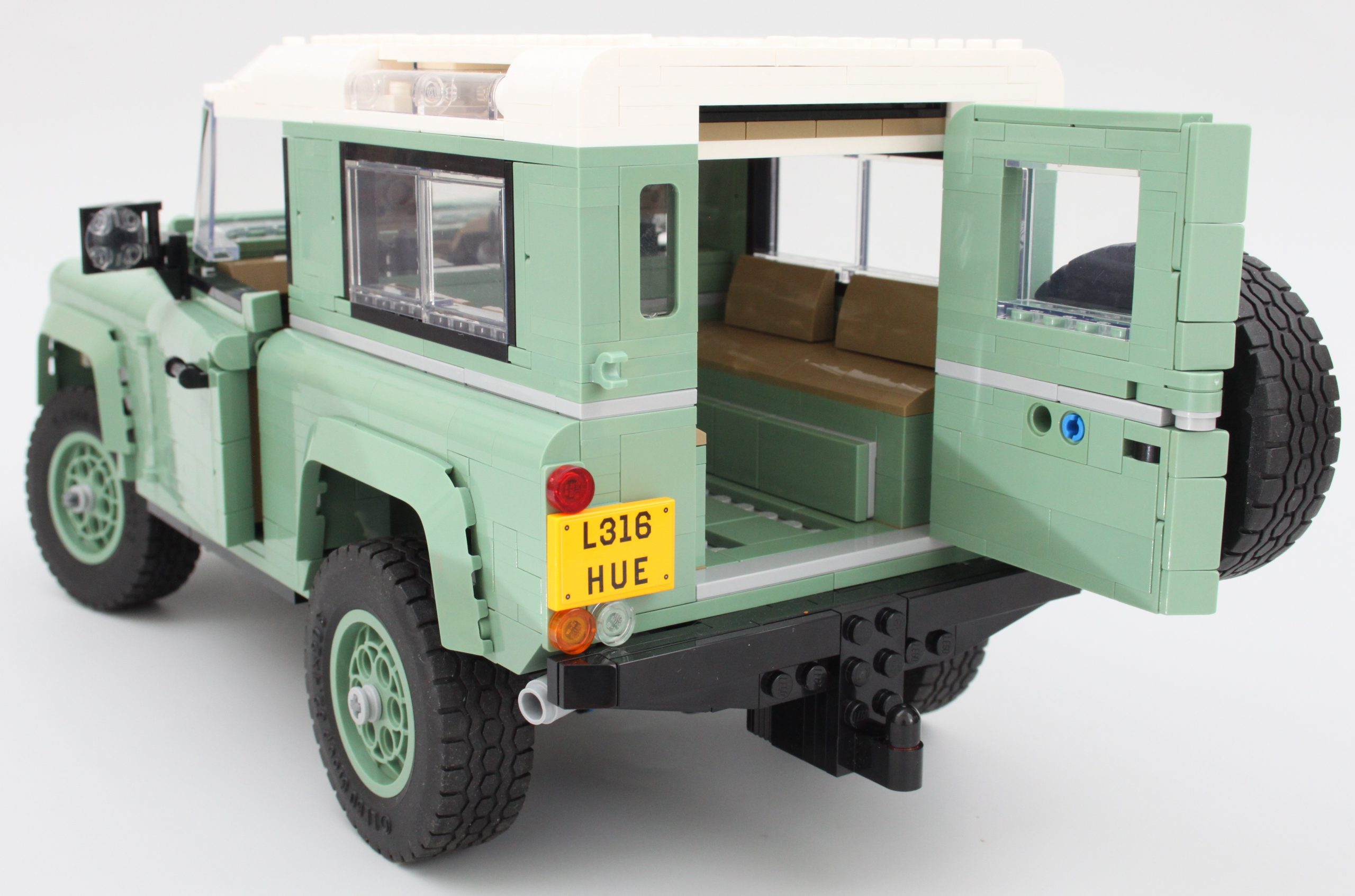 LEGO ICONS 10317 Land Rover Classic Defender 90 review 61 scaled
