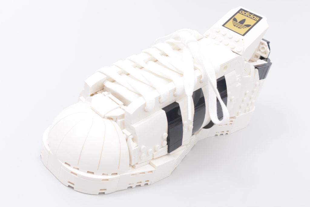 LEGO Creator Expert 18 plus 10282 Adidas Superstar review 44