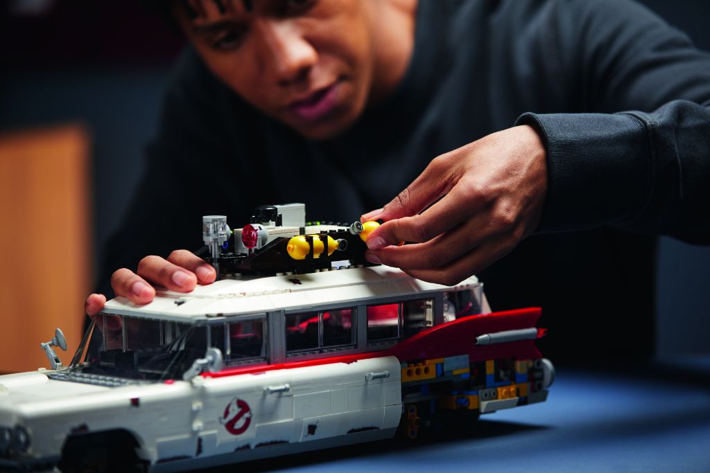 LEGO Ghostbusters 10274 ECTO 1 26