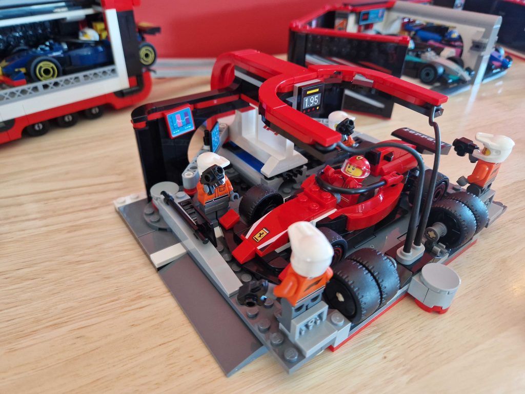 LEGO City Formula 1 2025 sets first look Las Vegas 6 1024x768