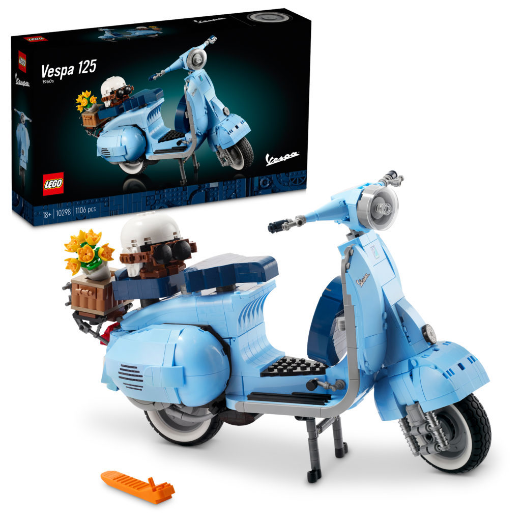 LEGO Creator Expert 10298 Vespa 125 scooter 02 1024x1024