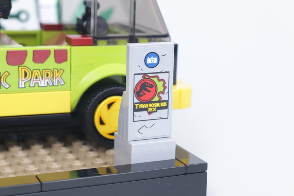 LEGO Jurassic Park 76956 T. rex Breakout review 15 1024x683