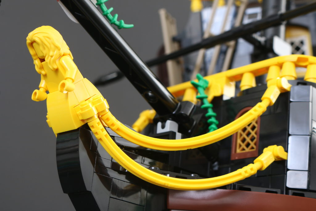 LEGO Ideas 21322 Pirates of Barracuda Bay review 16