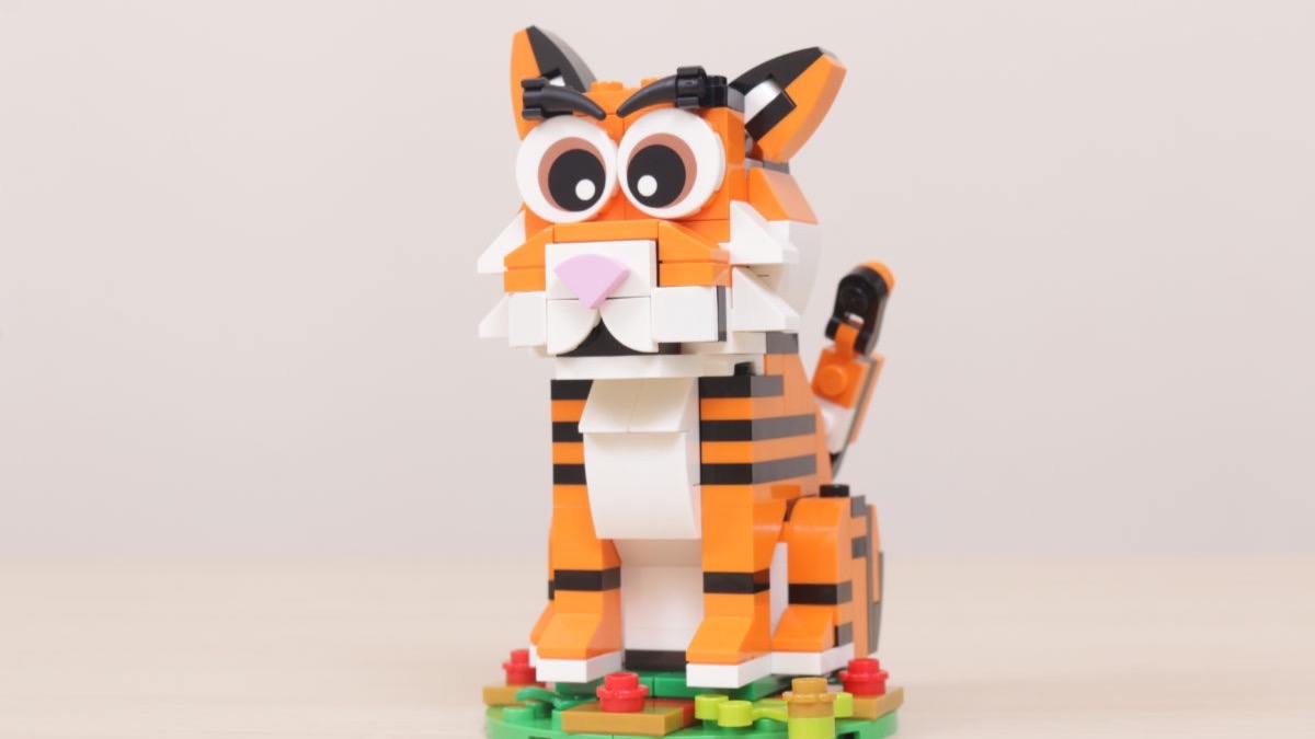 You can double up on LEGO gifts-with-purchase later this week