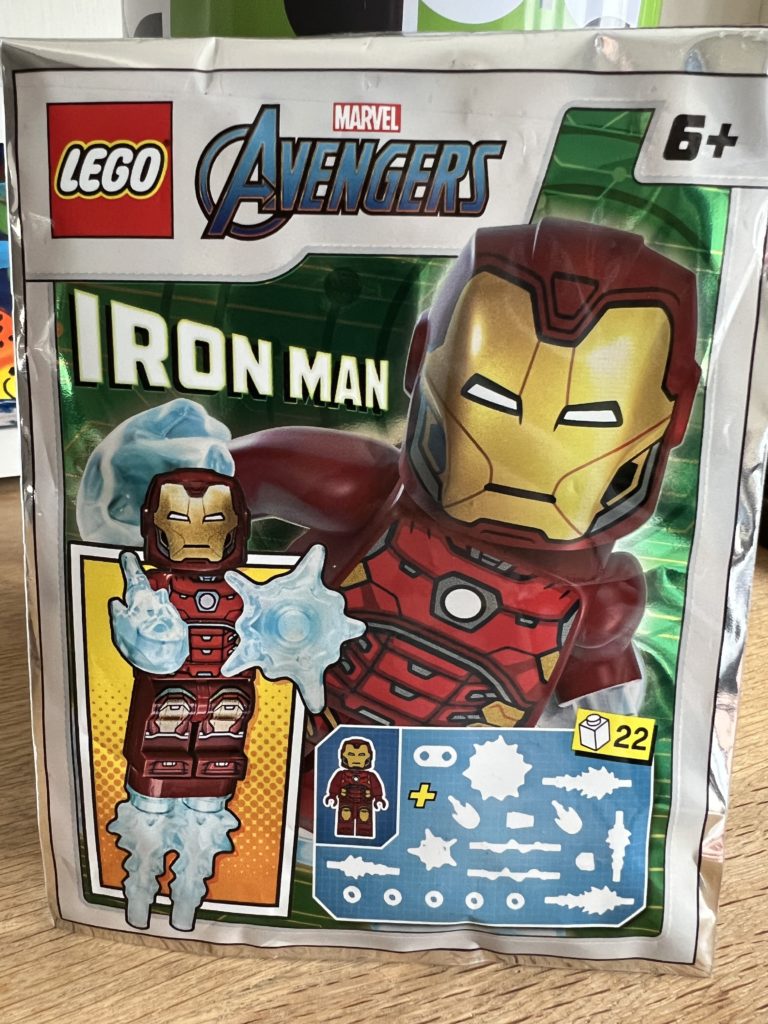 LEGO Super Hero Legends Avengers magazine polybag