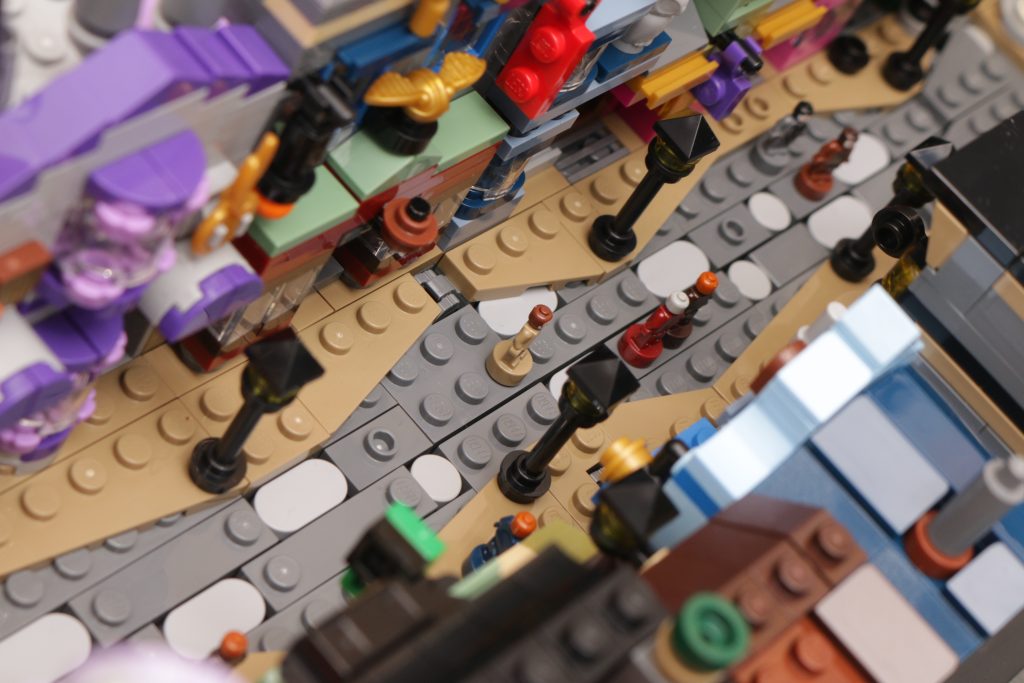 LEGO Harry Potter 76444 Diagon Alley Wizarding Shops review 13 1024x683