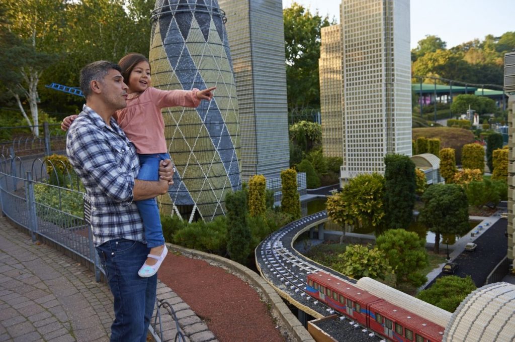 Free tickets for dads this Father's Day at the LEGOLAND Windsor Resort