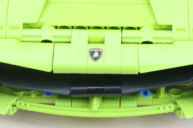 LEGO Technic 42115 Lamborghini Sian FKP 37 review 111
