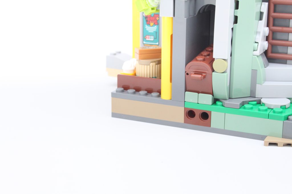 LEGO Monkie Kid 80044 Monkie Kids Team Hideout review 41 1024x683