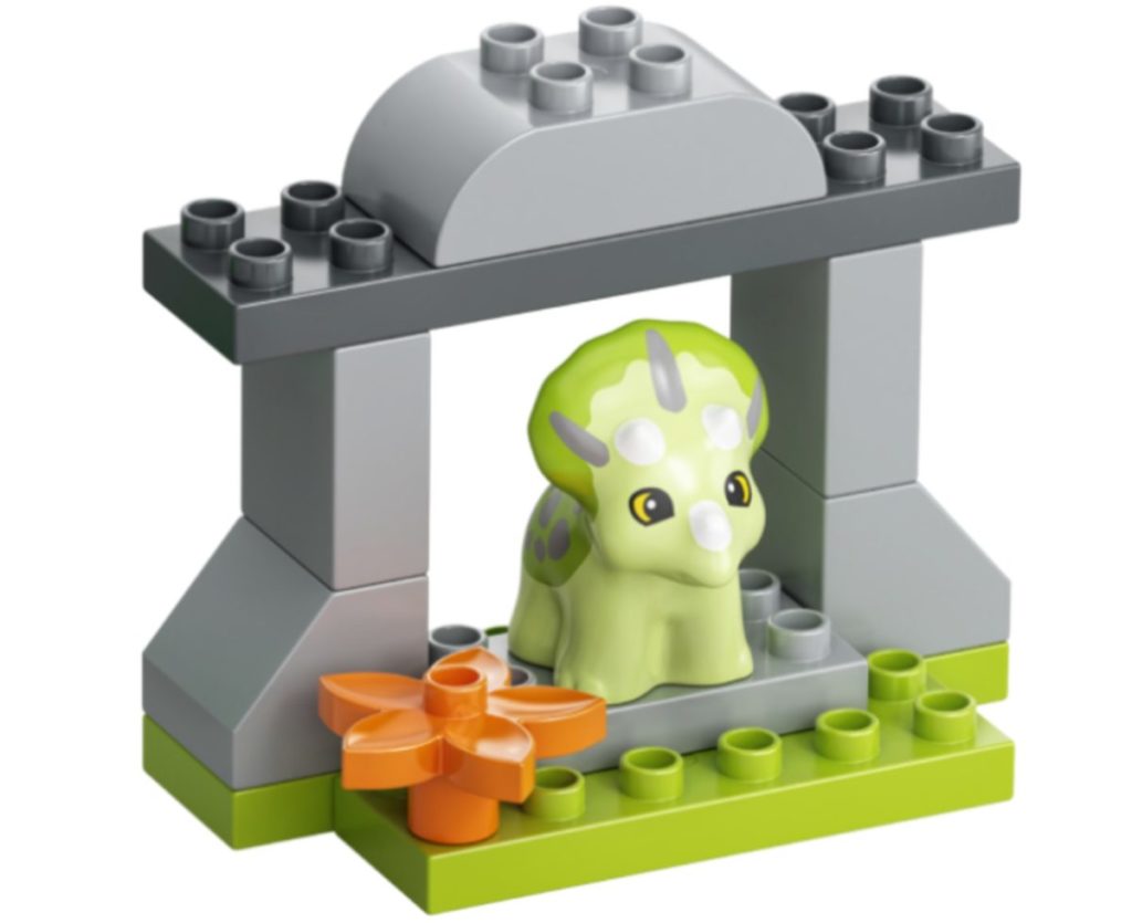 LEGO 10938 Dinosaur Nursery Triceratops 1024x835