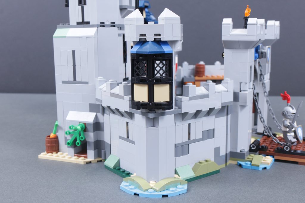 LEGO Creator 3 in 1 31168 Medieval Horse Knight Castle review 14 1024x683