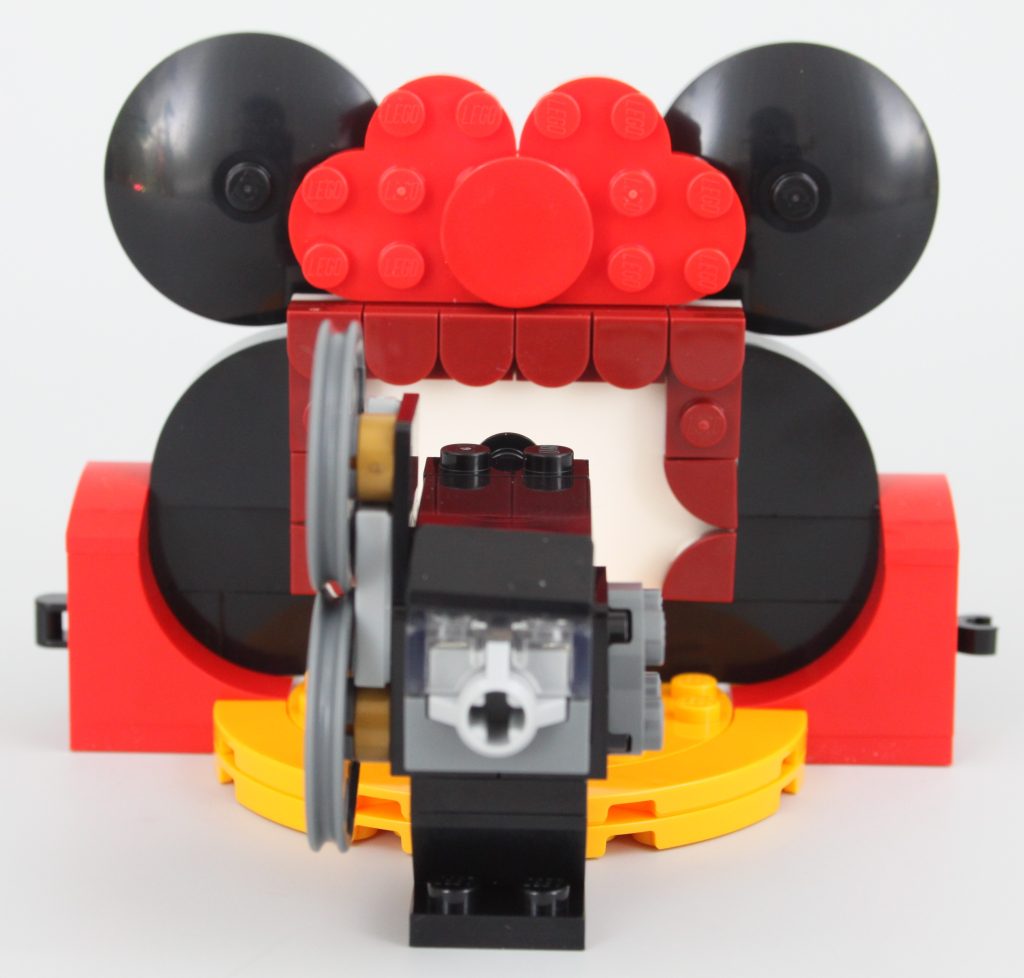 LEGO Disney 40600 Disney 100 Years Celebration review 16 1024x978