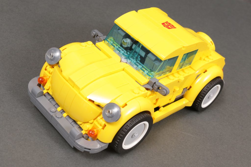 LEGO Icons Transformers 10338 Bumblebee review 31 1024x683