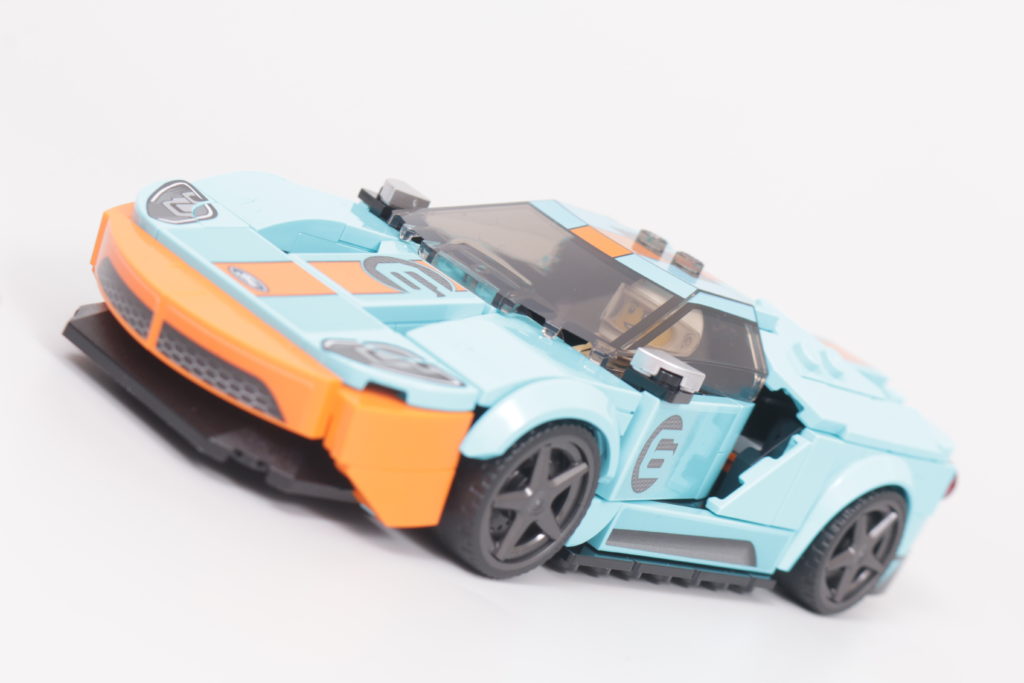 LEGO Speed Champions 76905 Ford GT Heritage Edition and Bronco R review 6