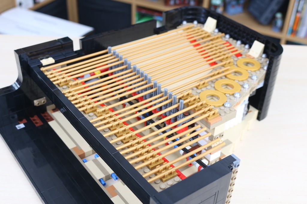 LEGO Ideas 21323 Grand Piano review 11